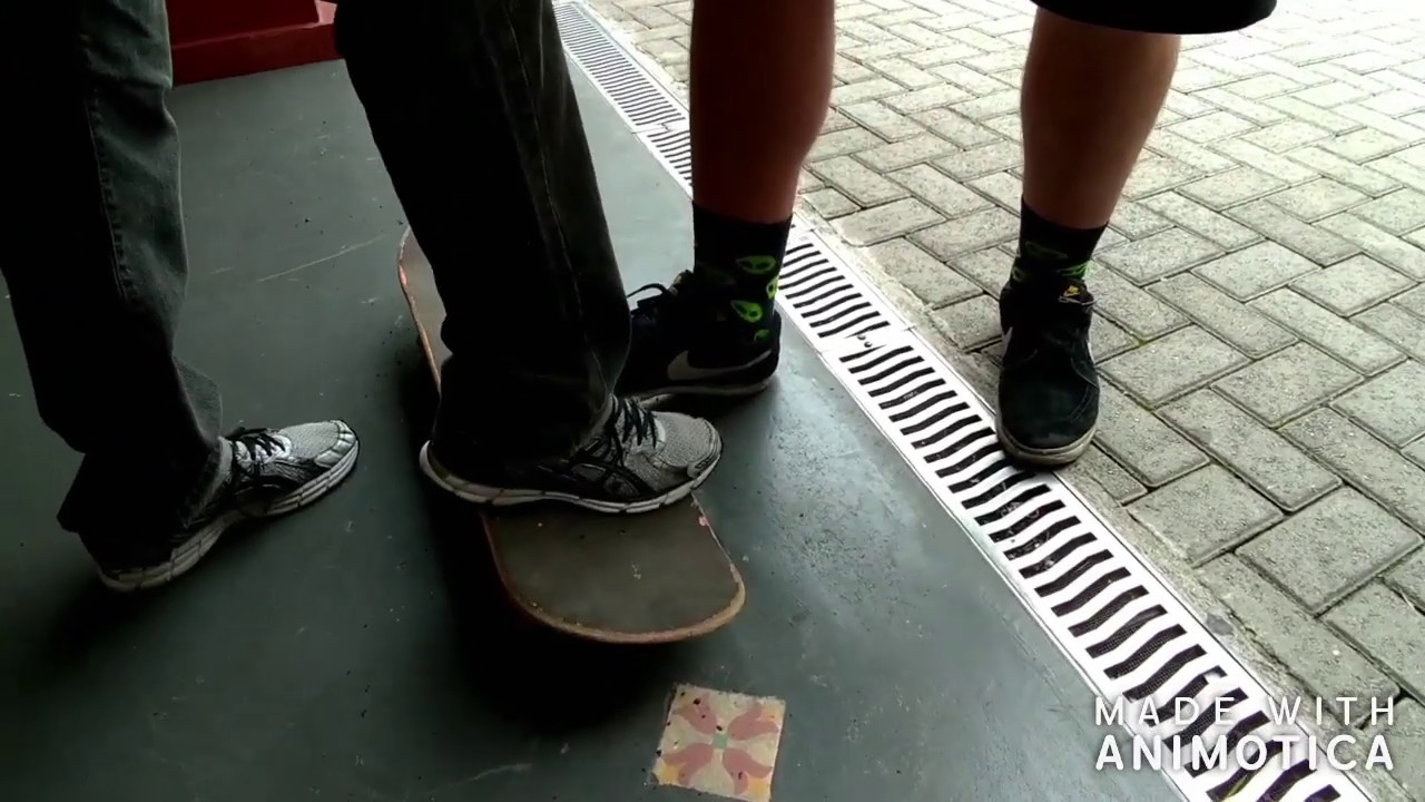 Esportes radicais: iniciação de skate Thiago Rondon e Victor Pirolla ...