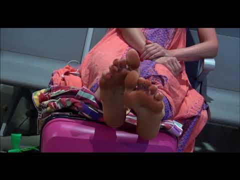 Candid Airport Soles Of A Girl With Toering Teasing Feet Candid