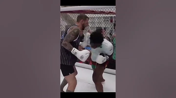 Speed fights a UFC fighter Dan Hooker #ishowspeed #ufc #shorts #danhooker