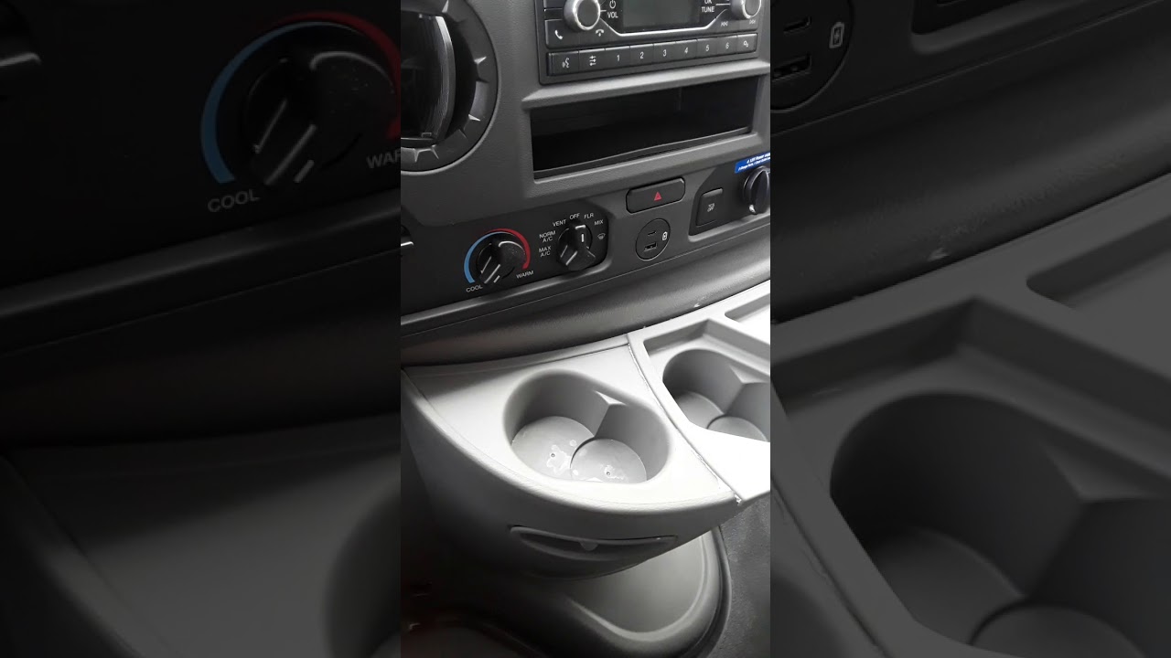 New 15 ft uhaul truck....V8? - YouTube