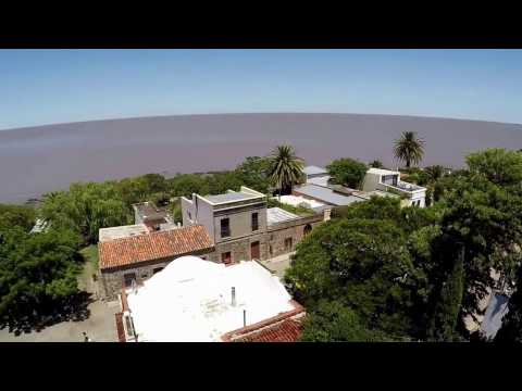 Video: Prázdniny Na Pláži V Uruguayi V Colonia Del Sacramento