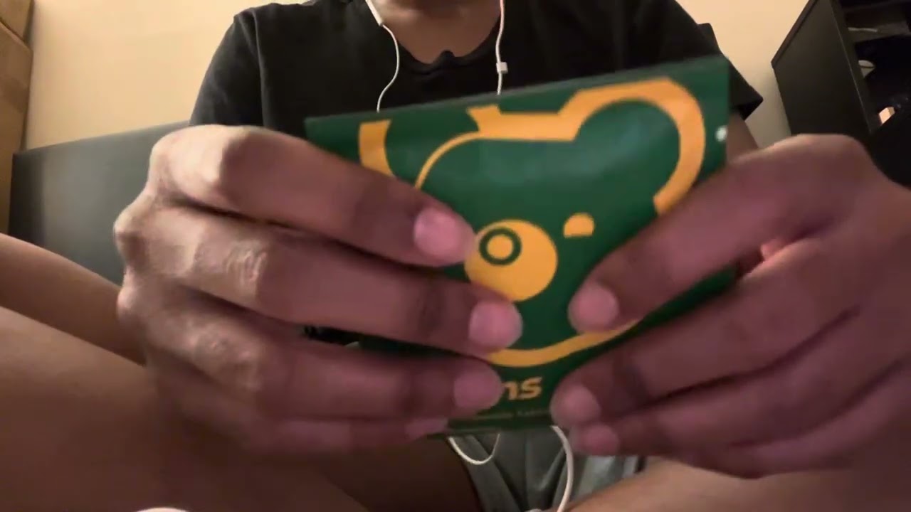 ASMR 15 Minutes Of Crinkles (No Talking) 