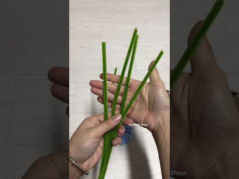 DIY How to Make a Gerbera Daisy with pipe cleaner 