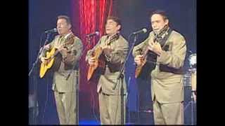 Video thumbnail of "LOS TRES REYES CONCIERTO PARTE 1"