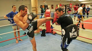 Boxe : Training avec KAMEL CHOUAREF (Mr 100 000 volts) pour NIZAR GALLAS