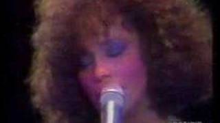 Whitney Houston - Greatest Love Of All (London)