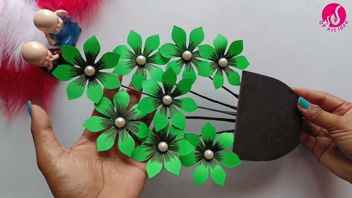 Unique Wall Hanging Craft Using Ice Cream Sticks / Home Decoration ideas /  DIY Mirror Wall Decor 