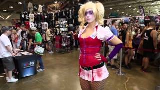 The Secrets Behind This Harley Quinn Cosplayer