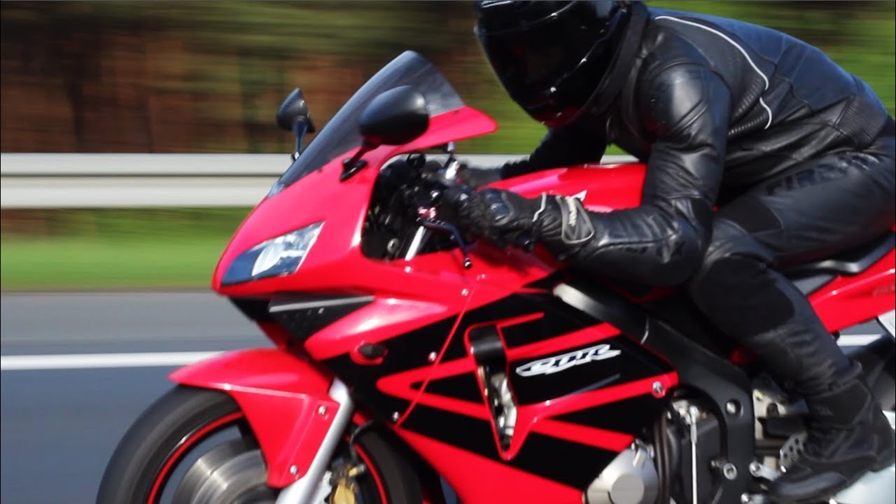 What is the top speed of a Honda CBR600RR?