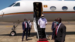 Agabuutikidde Pulezidenti Museveni akomyewo mu Ggwanga okuva ku bugenyi e Kenya