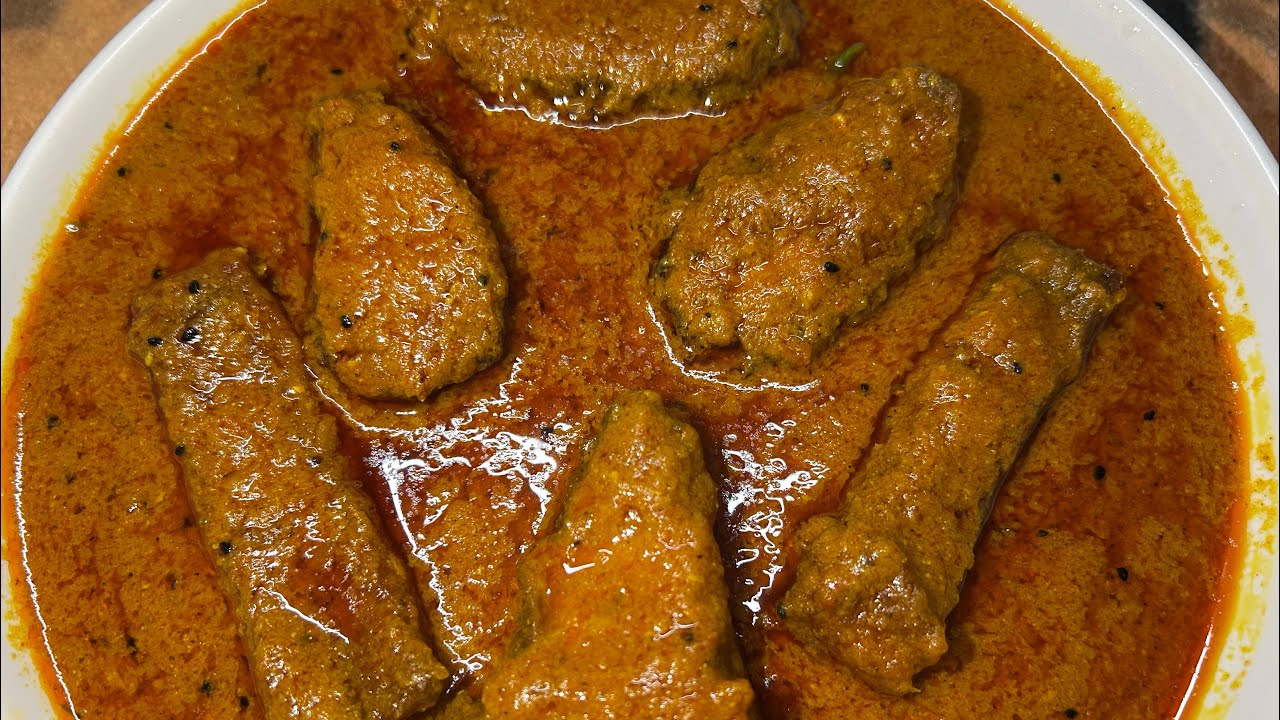 দুপরের পাতে এমন একটি সুস্বাদু মাছের কালিয়া থাকলে আর কিছুই লাগবে না । Macher Kalia Recipe In Bengali