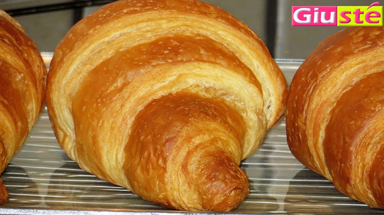 Recette Rapide Des Croissants Youtube