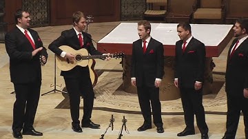 Cantus sings "Do You Hear What I Hear"