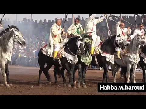 المايسترو عبد الله بن بيه قدم اجمل و اصعب عرض التبوريدة ب محرك المهارزة الساحل بمهرجان الاصيل المايسترو عبد الله بن بيه قدم اجمل و اصعب عرض التبوريدة ب محرك المهارزة الساحل بمهرجان الاصيل