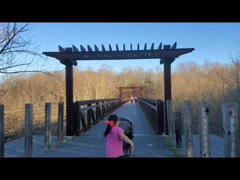 WALKING TRAIL TOUR CLARKSVILLE GREENWAY TENNESSEE