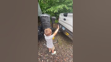 Who Needs a Backup Camera When You Have a 3-Year-Old? || ViralHog