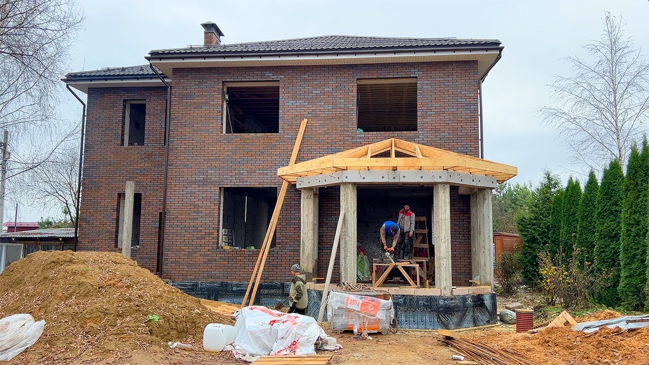 Строительство дома из газобетона. Фасад из облицовочного кирпича ...