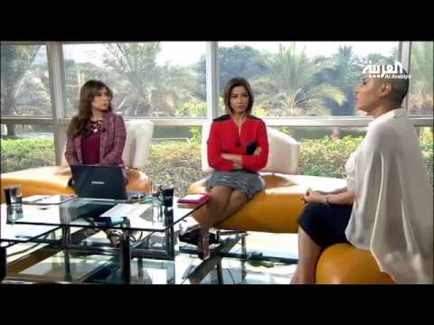 زهرة الخرجي تحلق شعرها تضامنا مع مرضى سرطان الثدي