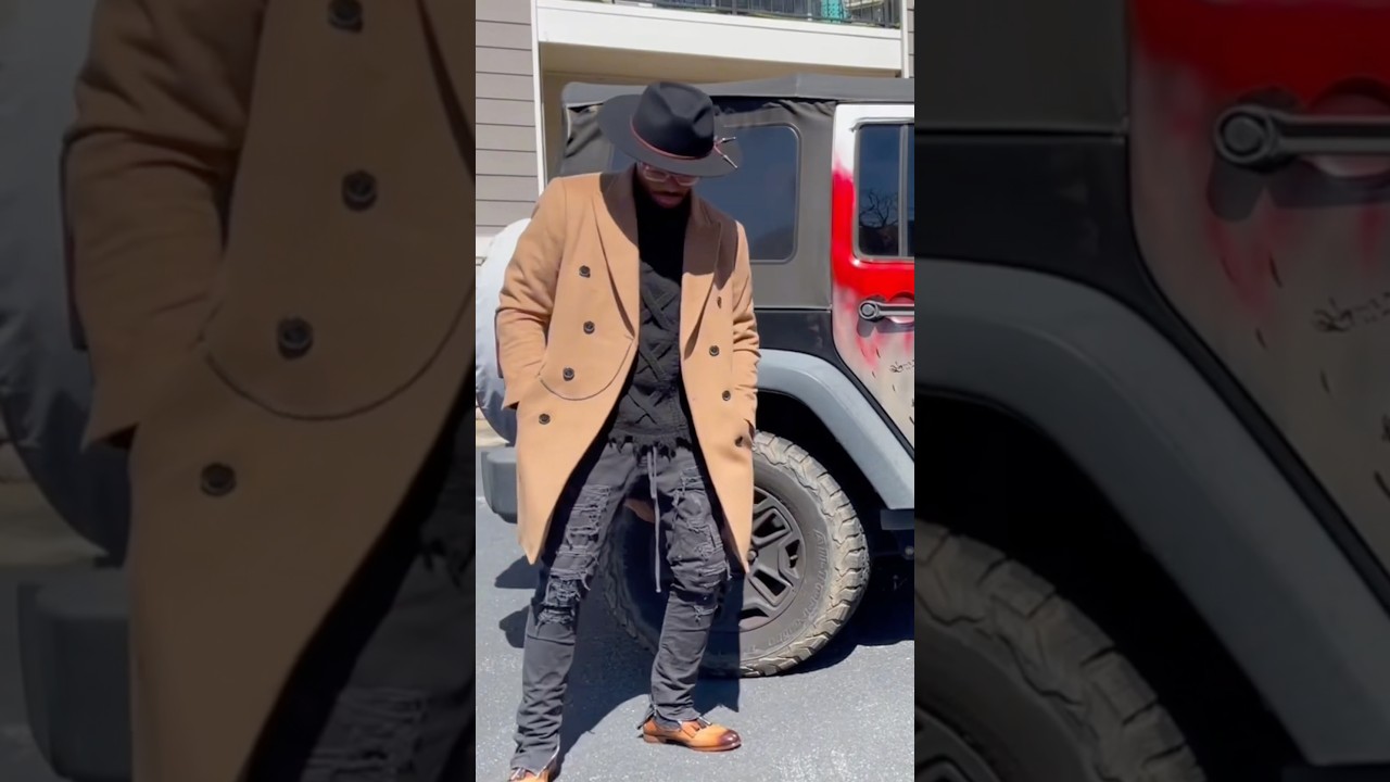 Black and brown outfit wood shoes raw hem sweater ripped jeans fedora model asmr