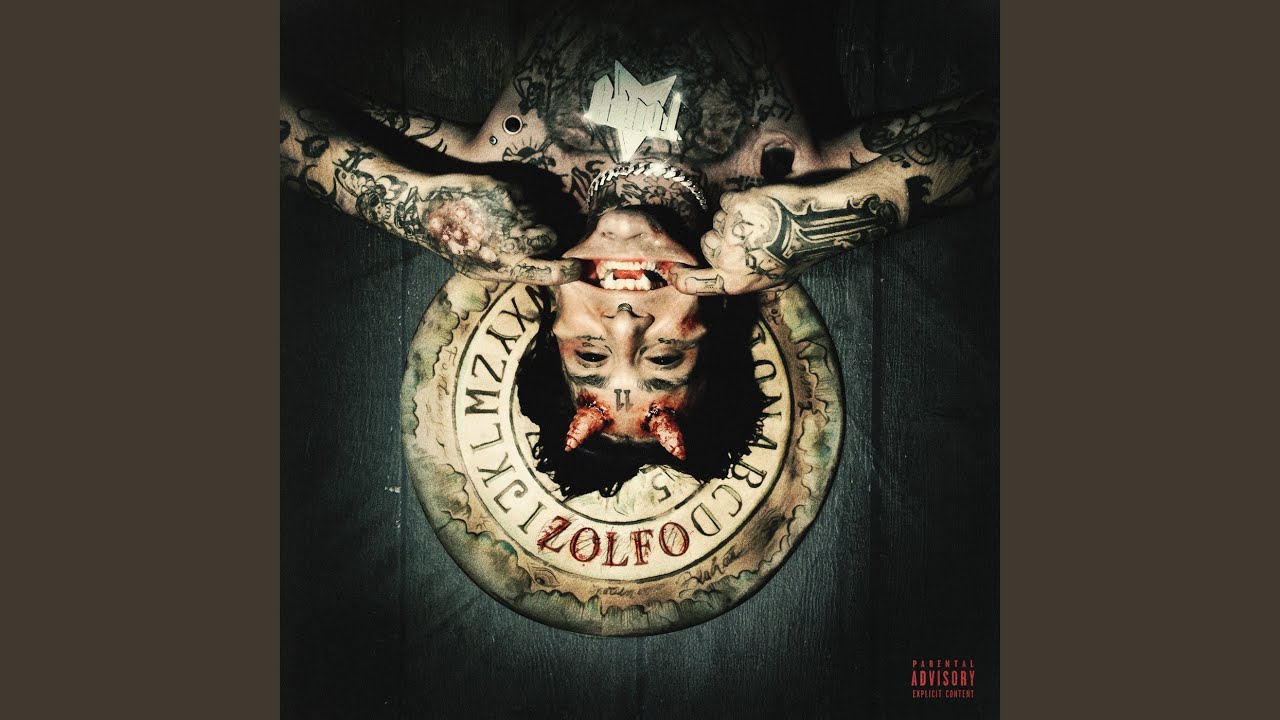 YouTube पर Chiara F देखें YouTube पर Chiara F देखें