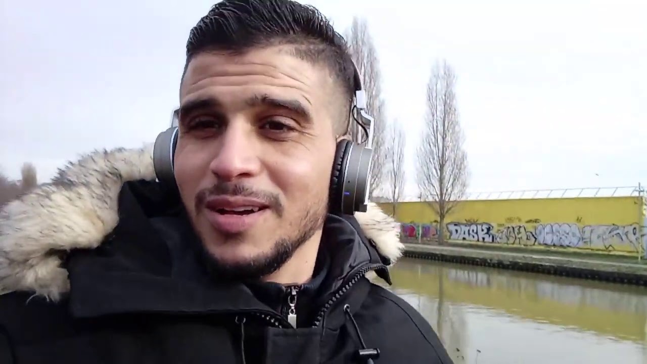 شيفور الكار بيعنا لبوليس كرواتيا شدونا وهربتلهم قصتي في الحرڨة مع كرواتيا اللعينة( الجزءالاول)