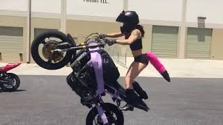 Yamaha Bike Stunts By Girl | Best Bike Stunts 2020 | Desi Bike Stunts