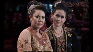 DUET HJ.  ITIH S  & HJ,  UGI S  LAGU WAYANG KULIT