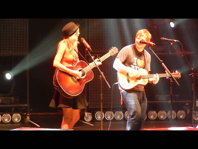Ed Sheeran and surprise guest Taylor Swift Everything Has Changed at MSG 11/1- HQ class=