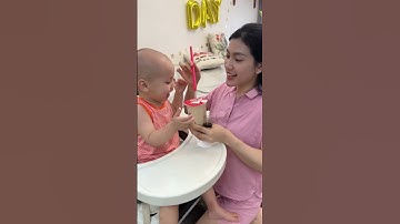 Tập 4 Cách cho bé uống thuốc nhanh gọn lẹ #beyeu #baby #funny #betrai #nuoicon #nuoidaycon #babycute