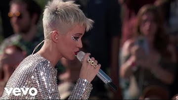 Thumbnail of Katy Perry - Swish Swish (Live from Witness World Wide)