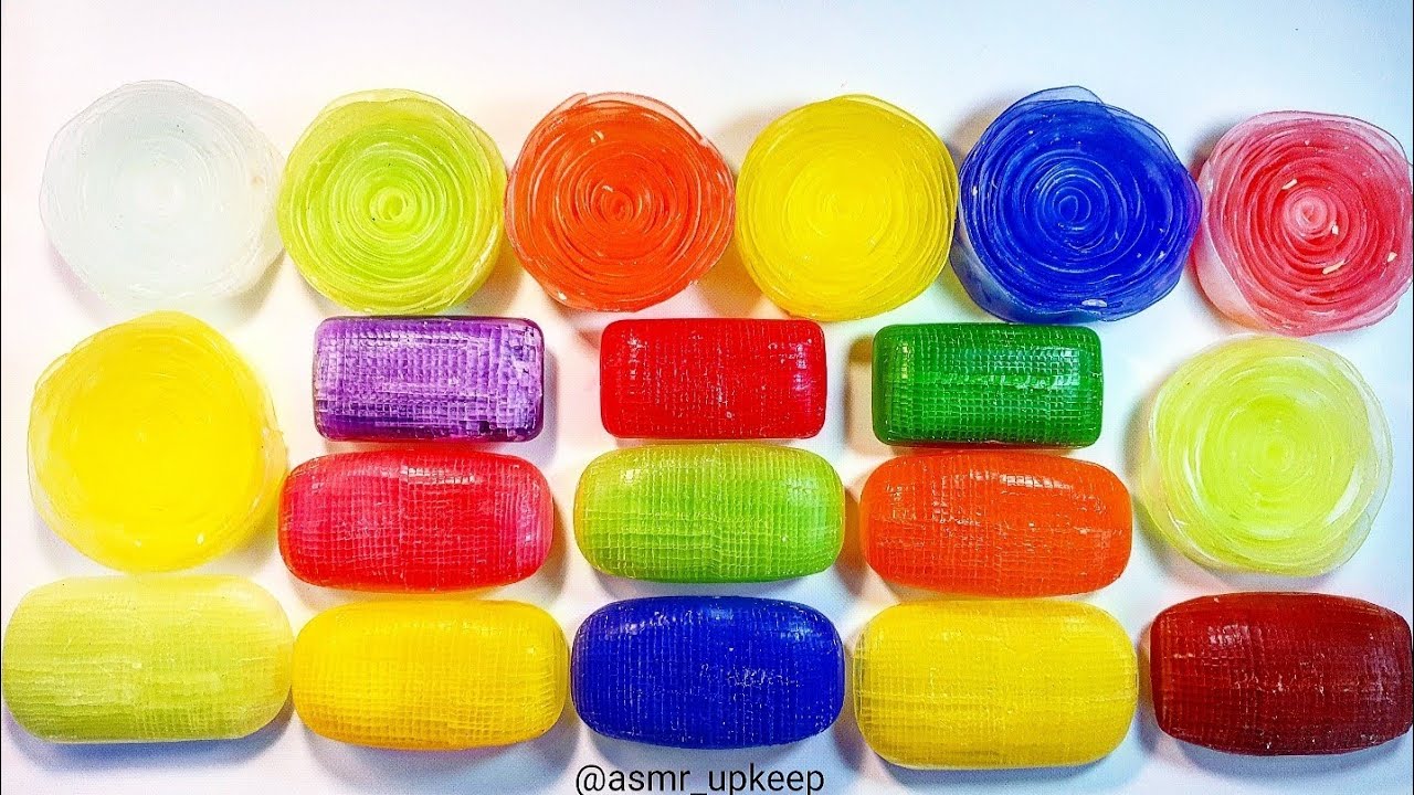 Cutting glycerin soap into cubes💪 & crushing glycerin soap roses🌹.