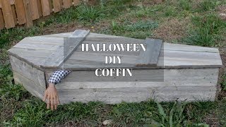 DIY Halloween Coffin Tutorial (Reclaimed Wood)