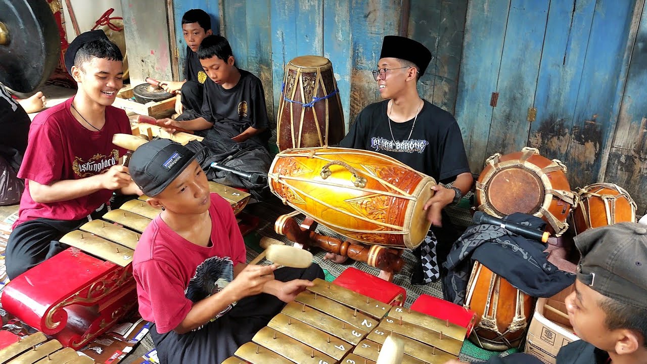 Talu Pambuko dan Gending Blora Mustika || Tabuhan Gamelan Barongan Blora Pandji Sabdha Jagad