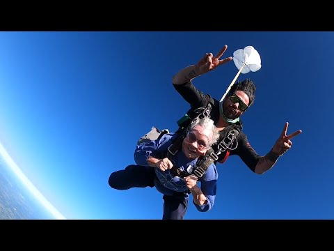 Grandma takes up skydiving on her 91st birthday