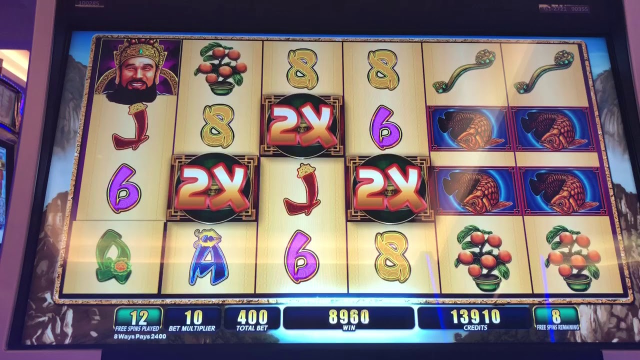 BIG WIN - 4096 ways to win Slot