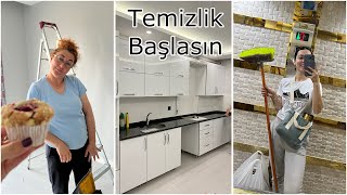 ANNEMLE YENİ EVİMİZİ TEMİZLİYORUZ - 🧹🧼Pencerelerde ki etiketleri günlerce nasıl temizledim ? 🫠