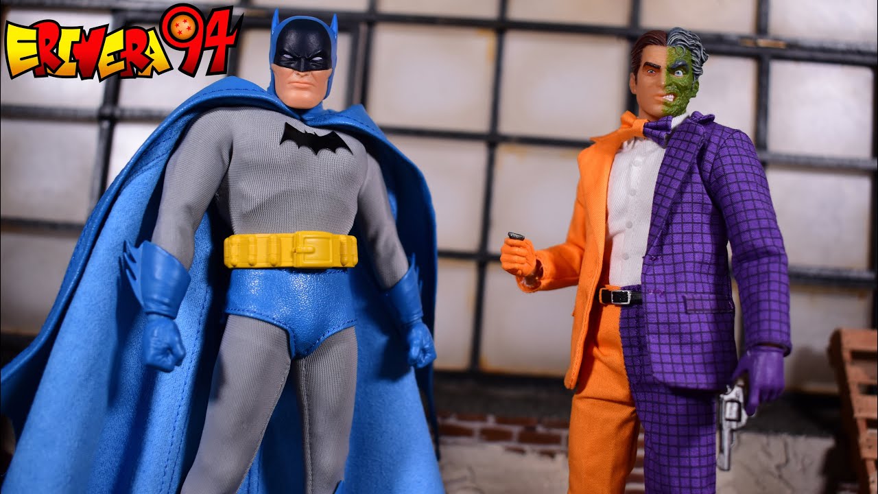 mezco バットマン ゴールデンエイジ One:12 Collective Golden Age Batman: Caped Crusader Edition