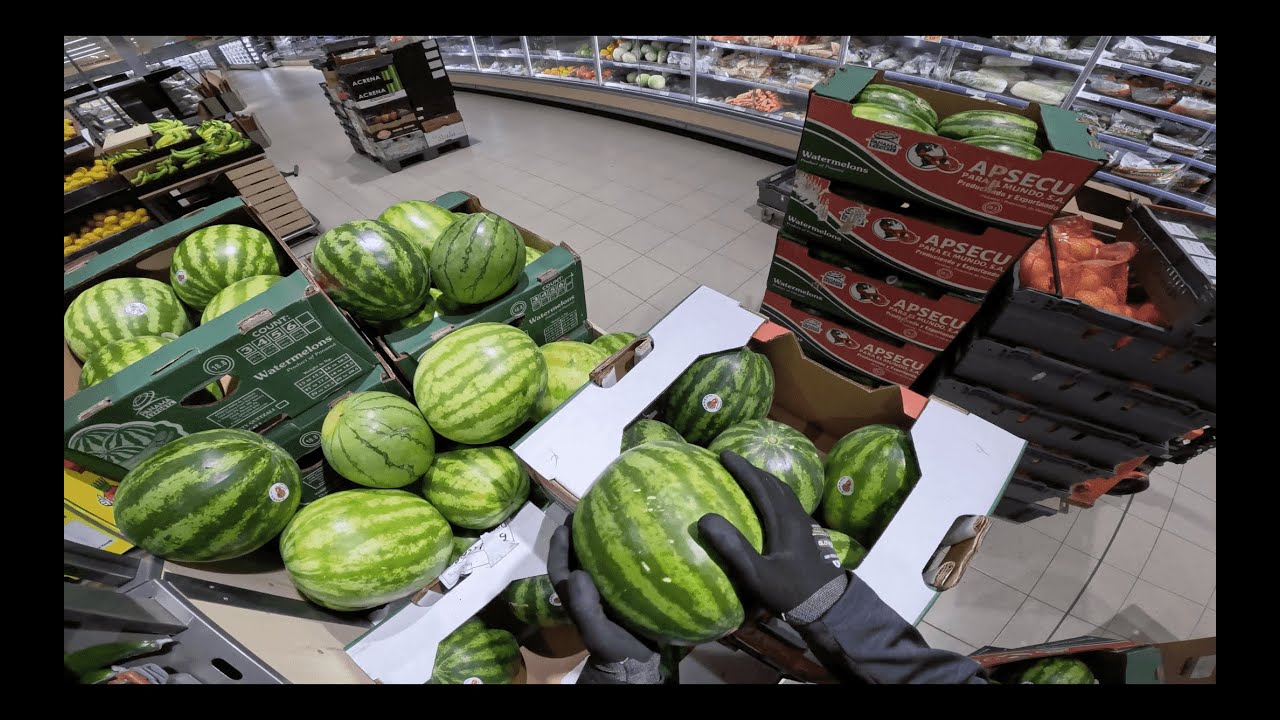A DAY IN THE FRUIT AND VEGETABLE DEPARTMENT