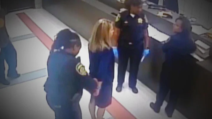 What Its Been Like for Ex-Cop Amber Guyger Behind ...