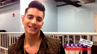 Maluma saluda a DimeQueHagoAhora.com Reality Show