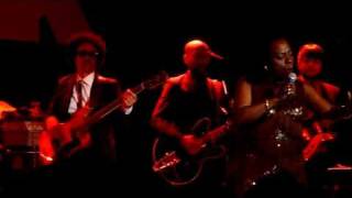 Sharon Jones &amp; The Dap Kings -- Without a Heart -- Live at The Bowery Ballroom, December 13 2011