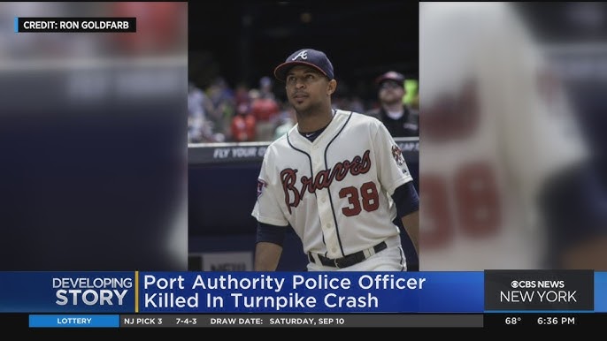 Police officer, former MLB pitcher Anthony Varvaro dies in crash