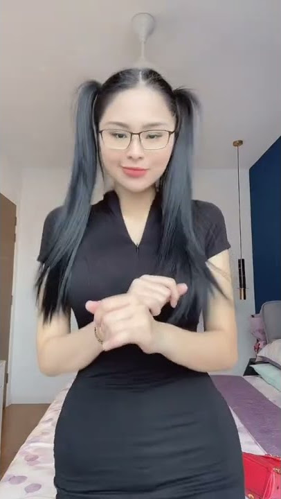 Nadira Isaac #tiktokviral  #goyang #joget #dance #tiktokvideo #awektiktok #malaysia #indonesia
