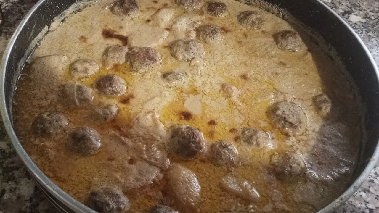 اطيب صنيه كفته بلطحميه على طريقتي سهلا سريعه المذاق حكايه بتمنى تنال اعجابكم حبايب متابعين مطبخ بسبس