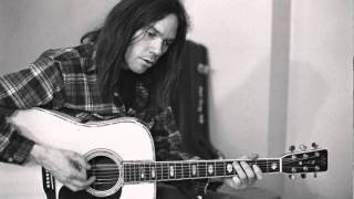 Neil Young & Crazy Horse - Days That Used to Be chords