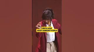 Freya JKT48 terlalu mendalami joget dangdut koplo 😂