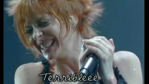 Mylène farmer en rire, suite