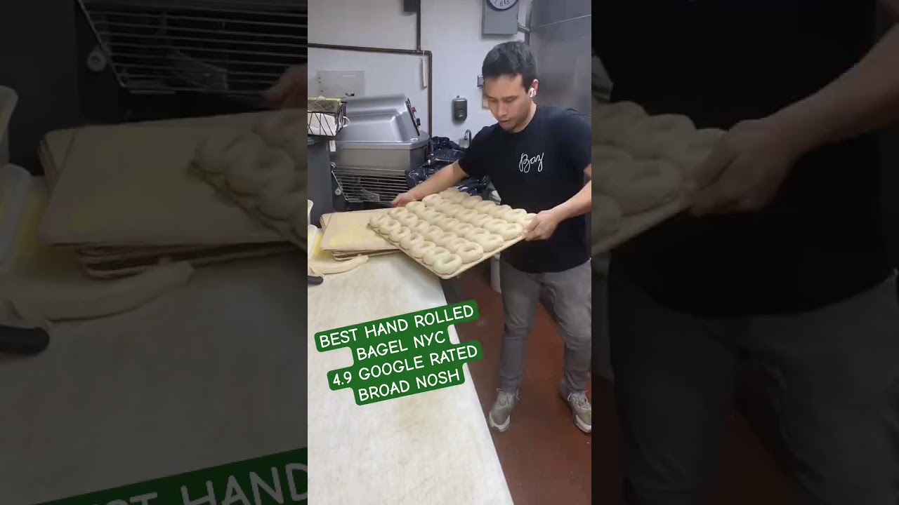 Best hand rolled bagels NYC. Broad nosh bagels deli 