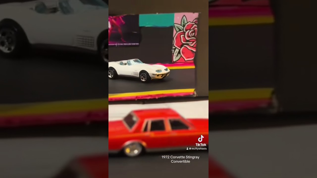 1972 Corevette Stingray Convertible- Hot Wheels