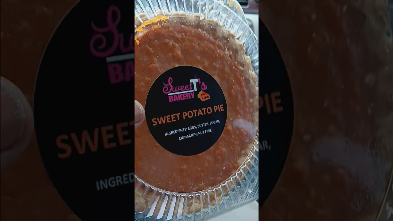 sweet tee's bakery in reading terminal market.